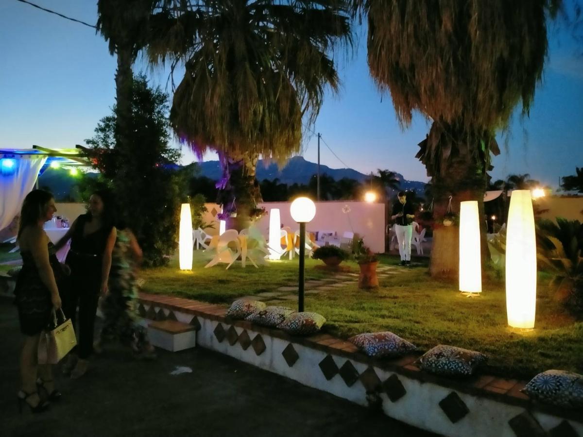 Villa Laura Apartment Giardini Naxos Dış mekan fotoğraf