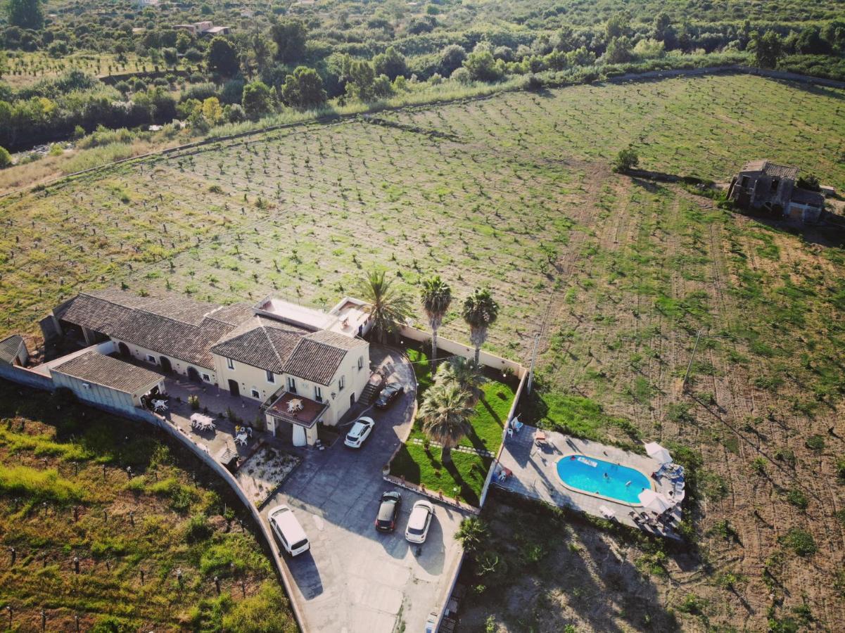 Villa Laura Apartment Giardini Naxos Dış mekan fotoğraf